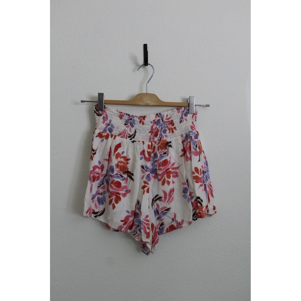 Z‎ Supply Resort Women's Floral Smocked High Waist Shorts Pink Purple Orange Med